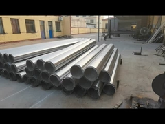 Machine à écran en forme de vache enveloppée en fil de fer Johnson