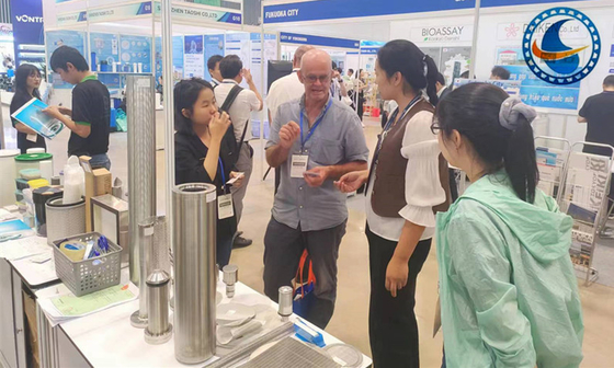 Maillage de fil de fil de fil de coin entièrement soudé pour une filtration efficace du liquide